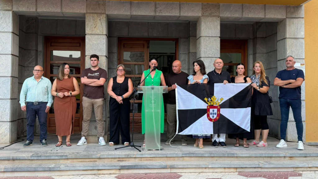 Fuente Álamo muestra su apoyo y solidaridad con Ceuta convocando una concentración a las puertas del consistorio