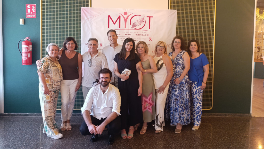 Fuente Álamo refuerza su compromiso con las personas afectadas por miotilinopatía y sus familias
